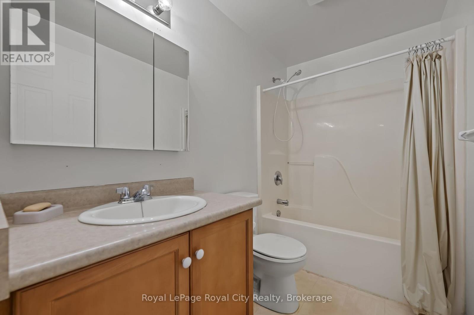29 - 66 Rodgers Road, Guelph, Ontario  N1G 4Y5 - Photo 16 - X12160362