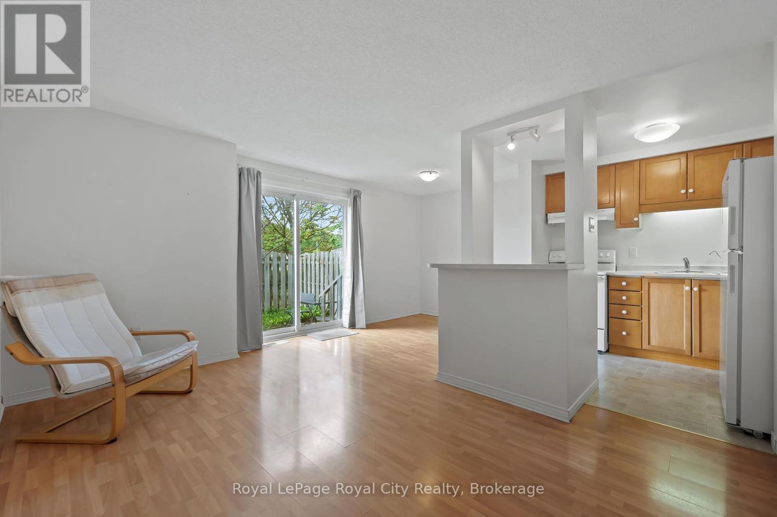 29 - 66 Rodgers Road, Guelph, Ontario  N1G 4Y5 - Photo 4 - X12160362