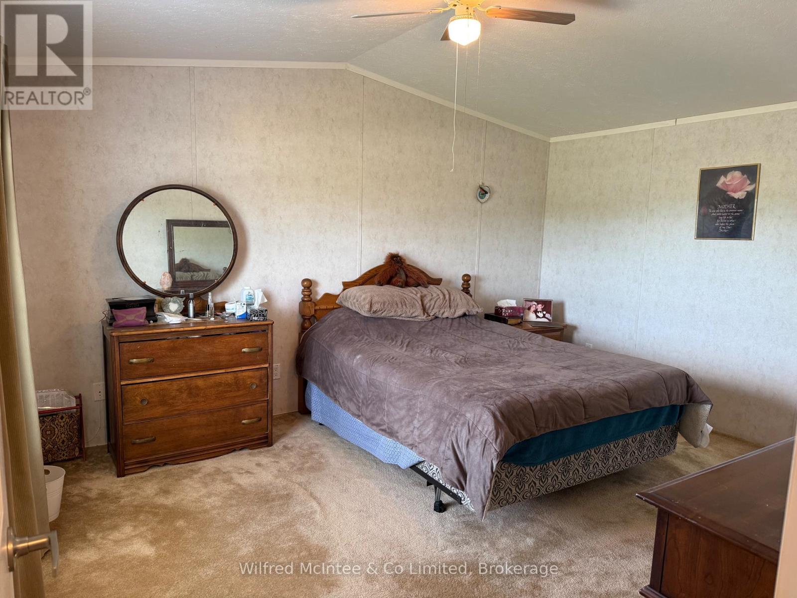 36 Dove Road, Brockton, Ontario  N0G 2V0 - Photo 11 - X12160415
