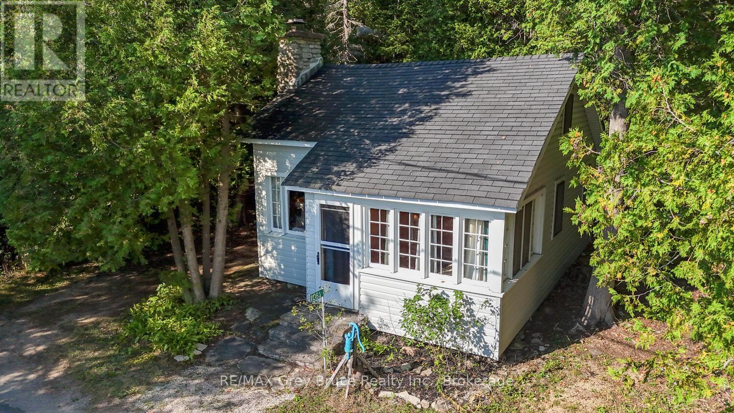1081 DYERS BAY ROAD, Northern Bruce Peninsula, Ontario