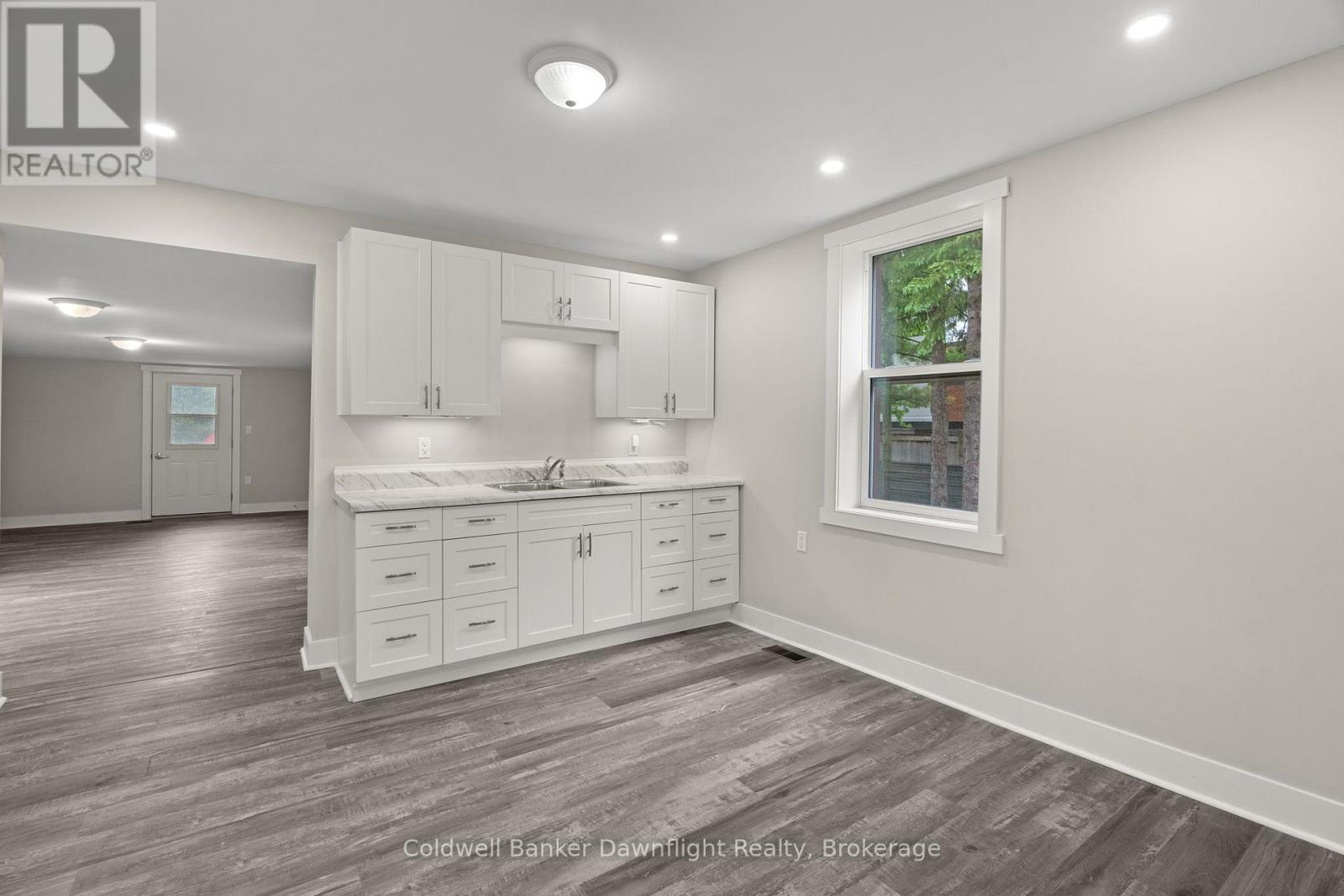 50 Goderich Street E, Huron East, Ontario  N0K 1W0 - Photo 11 - X12160496