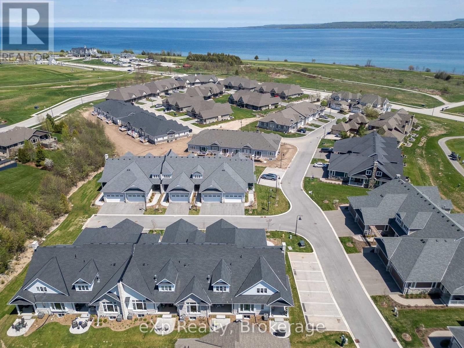 300 Sandpiper Lane, Georgian Bluffs, Ontario  N0H 1S0 - Photo 37 - X12160563