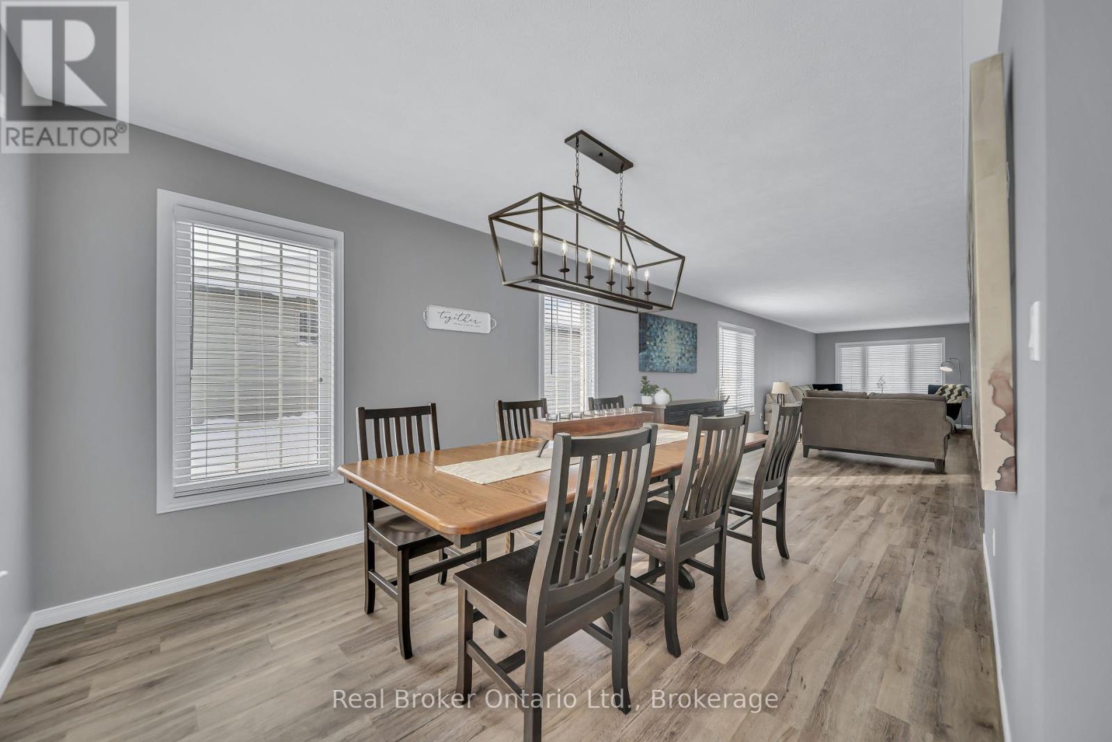 500 Havelock Avenue S, North Perth, Ontario  N4W 3T6 - Photo 16 - X12160578