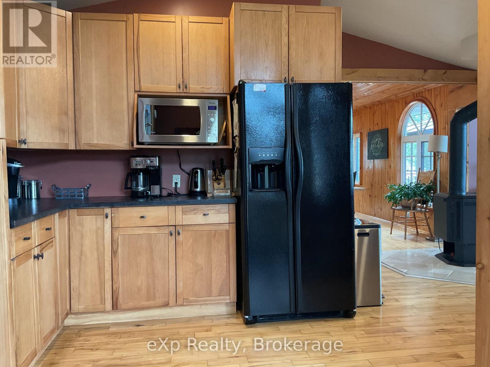 19 Valley Drive, Parry Sound Remote Area, Ontario  P0H 1N0 - Photo 10 - X12160686