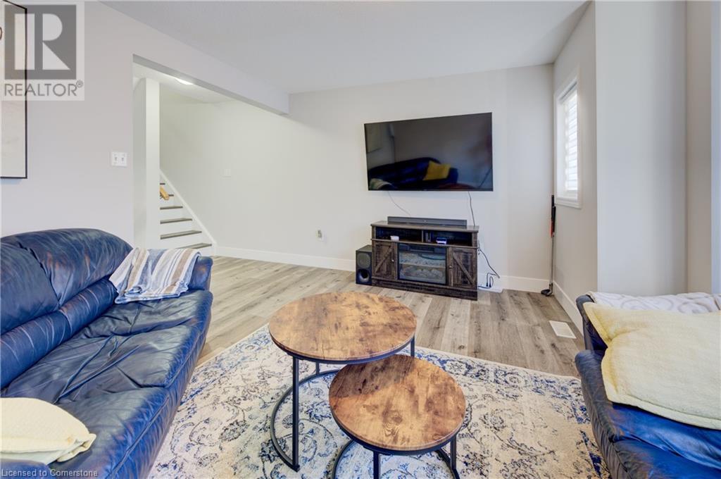 12 Poplar Drive Unit# 35, Cambridge, Ontario  N3C 0G4 - Photo 13 - 40730663