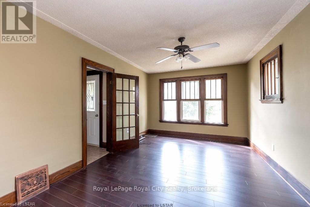 87 Stanley Street, London South, Ontario  N6C 1B3 - Photo 2 - X12161014