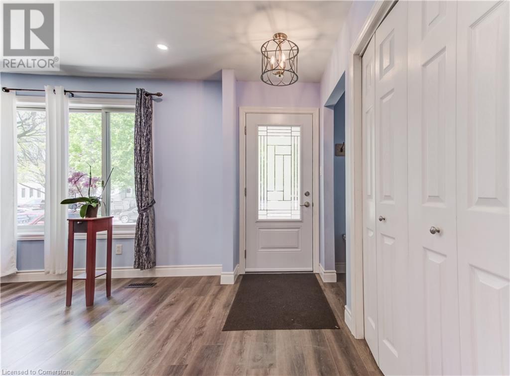 119 Falstaff Street, Stratford, Ontario  N5A 3T6 - Photo 4 - 40729980