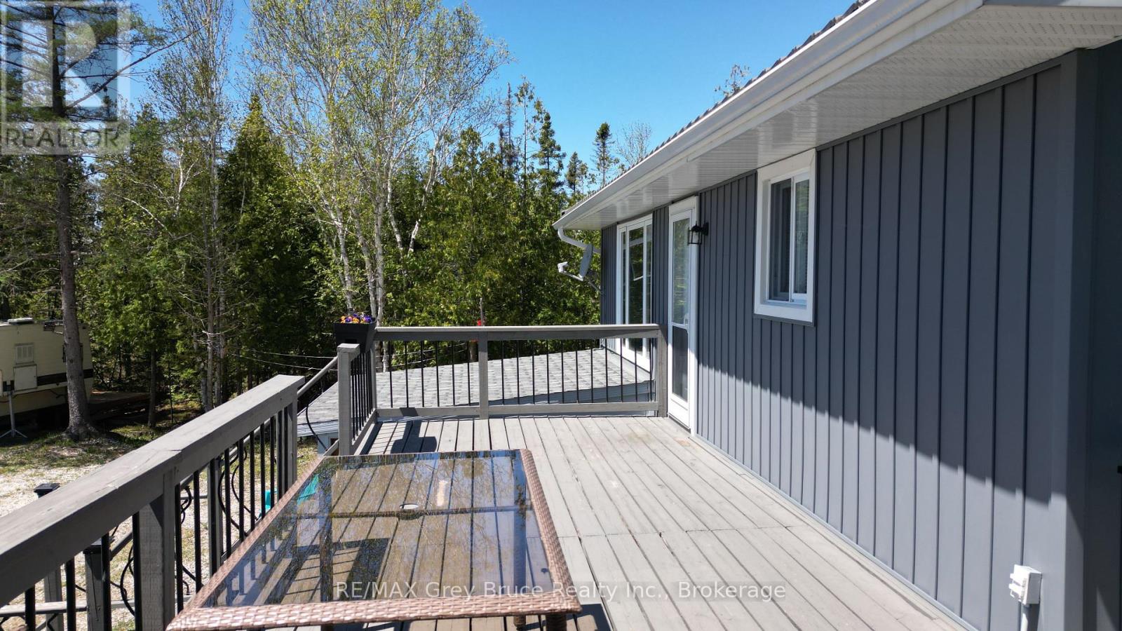 46 Youngblood Road, Northern Bruce Peninsula, Ontario  N0H 1Z0 - Photo 13 - X12161113
