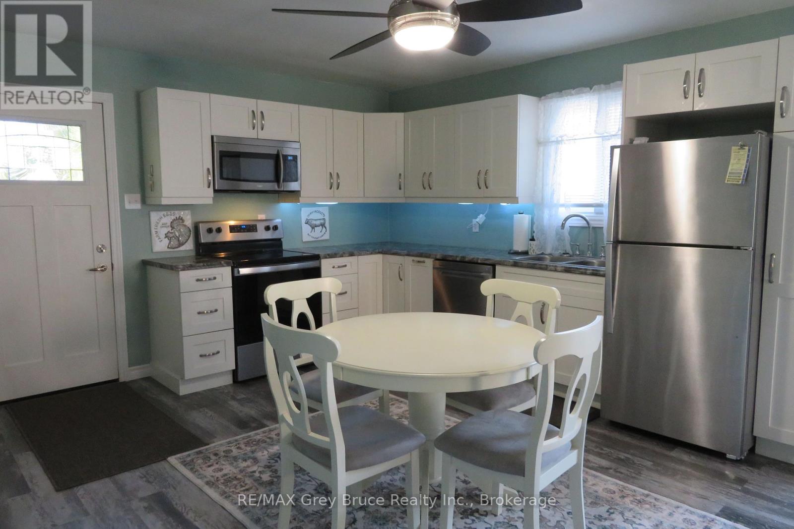 46 Youngblood Road, Northern Bruce Peninsula, Ontario  N0H 1Z0 - Photo 18 - X12161113