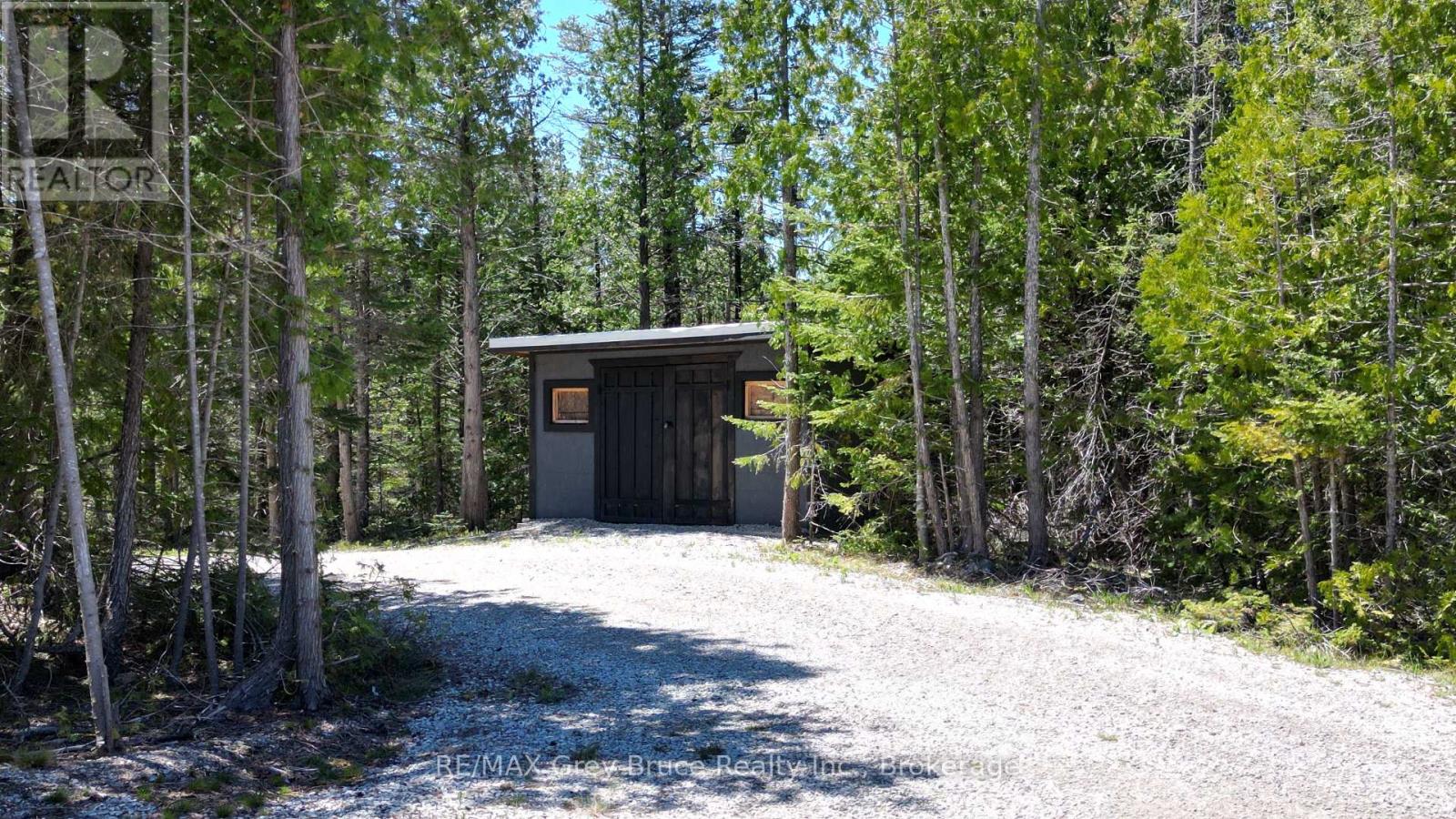 46 Youngblood Road, Northern Bruce Peninsula, Ontario  N0H 1Z0 - Photo 38 - X12161113
