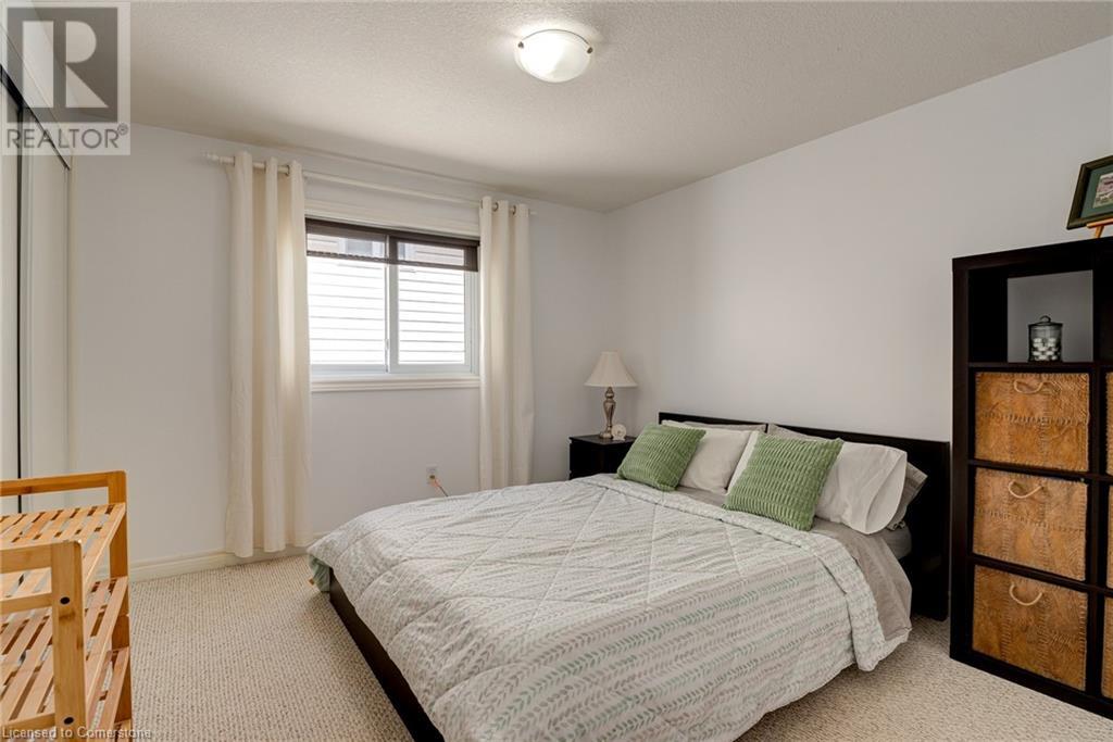724 Brandenburg Boulevard, Waterloo, Ontario  N2T 2V4 - Photo 23 - 40728195