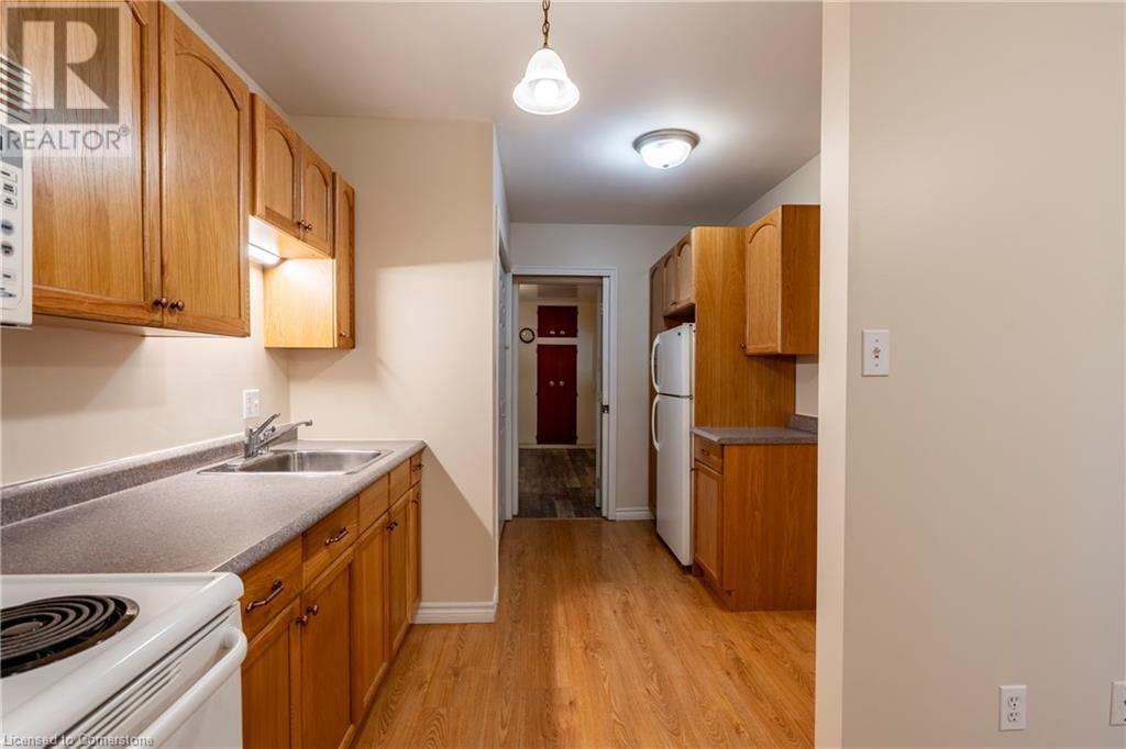 28 Hopeton Street, Cambridge, Ontario  N1R 3T3 - Photo 19 - 40714244