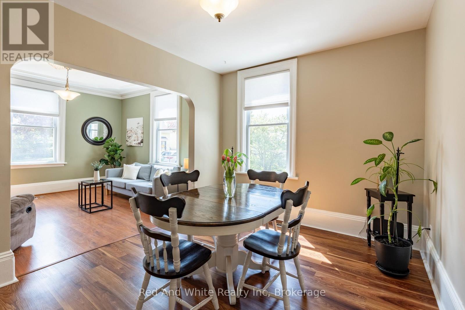 28 Hopeton Street, Cambridge, Ontario  N1R 3T3 - Photo 11 - X12161251