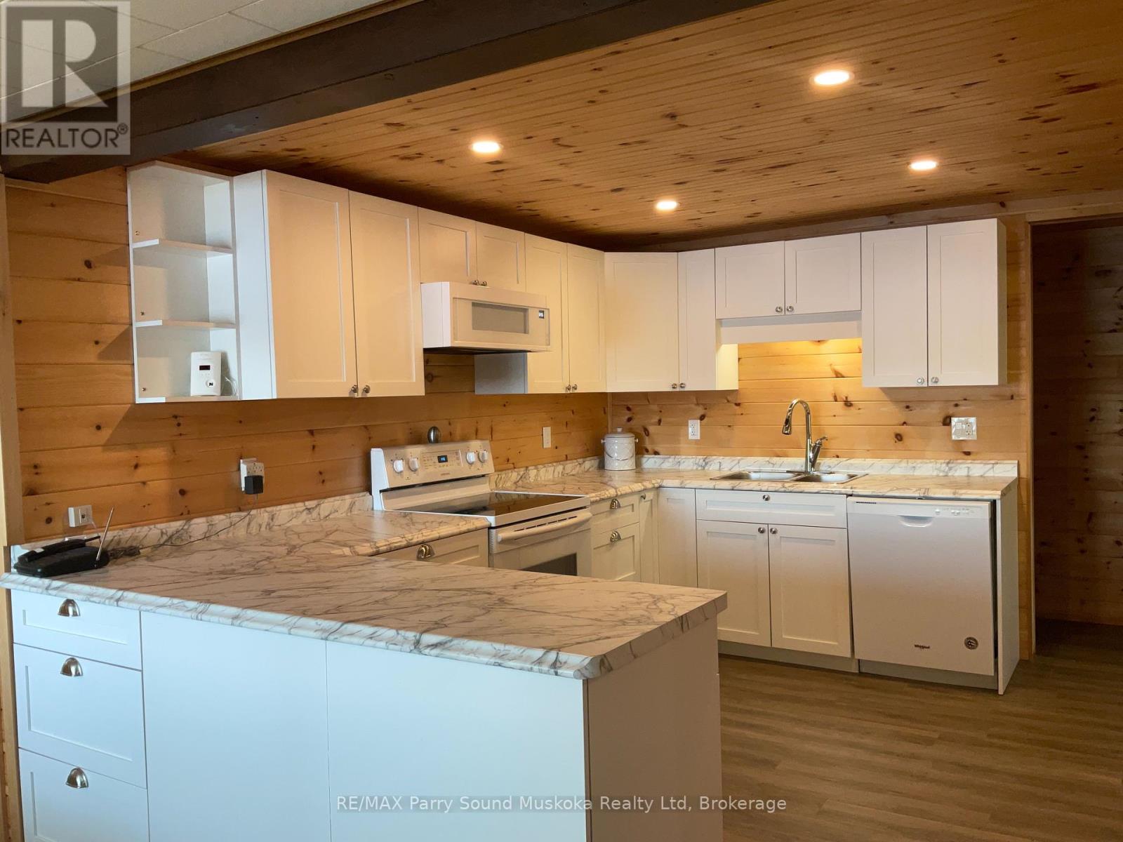 33 Pigeon Bay Road, Parry Sound Remote Area, Ontario  P0H 1Y0 - Photo 6 - X12161273