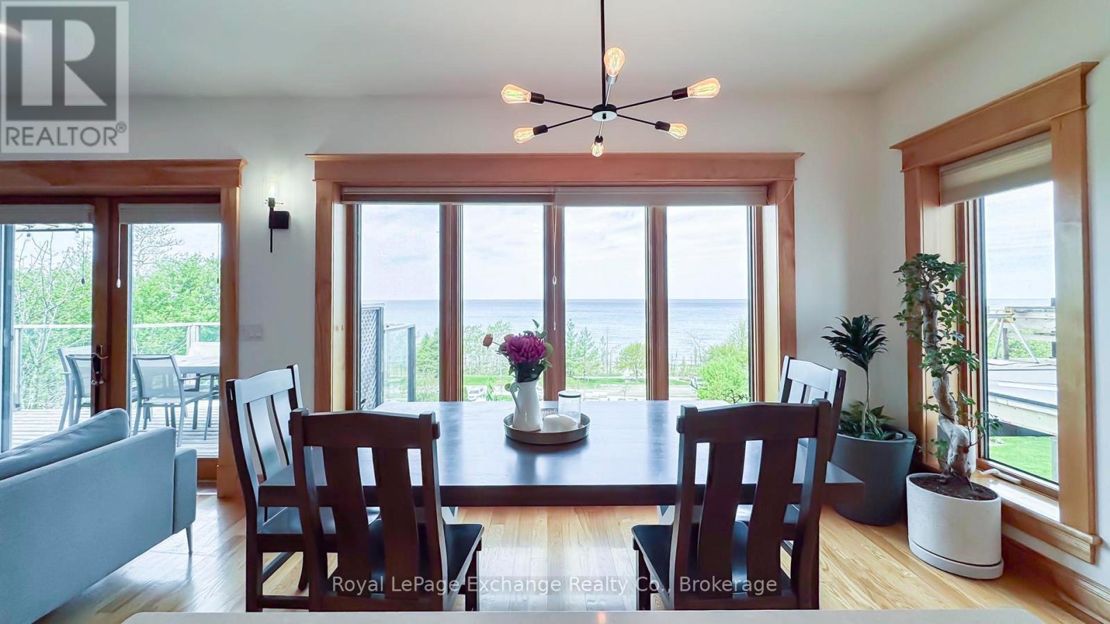 554 Huron Terrace, Kincardine, Ontario  N2Z 2H5 - Photo 14 - X12161290