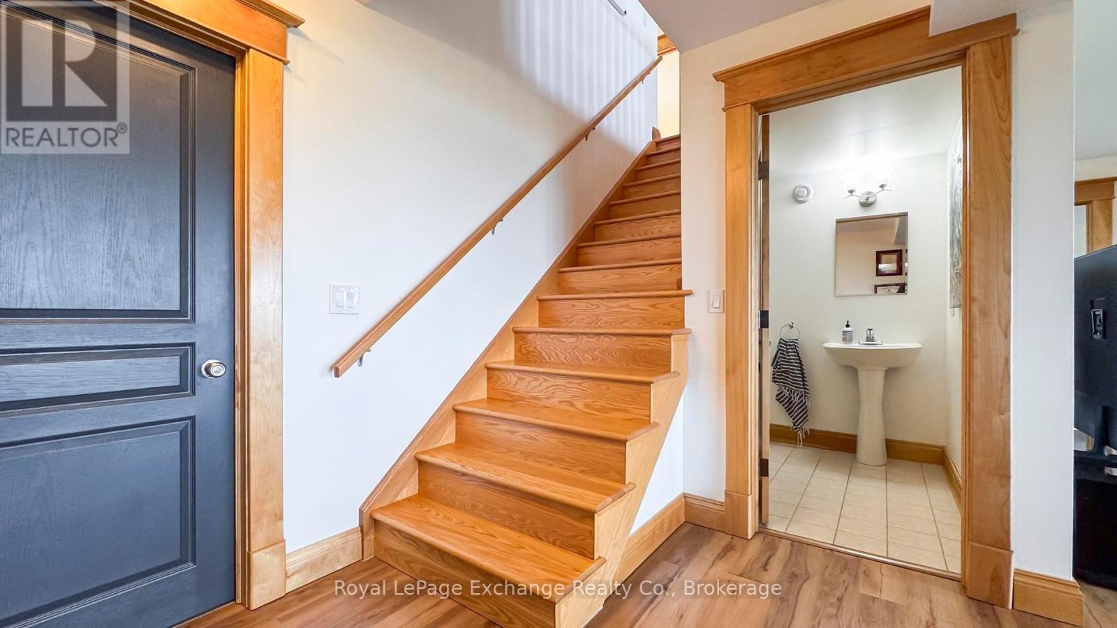 554 Huron Terrace, Kincardine, Ontario  N2Z 2H5 - Photo 34 - X12161290