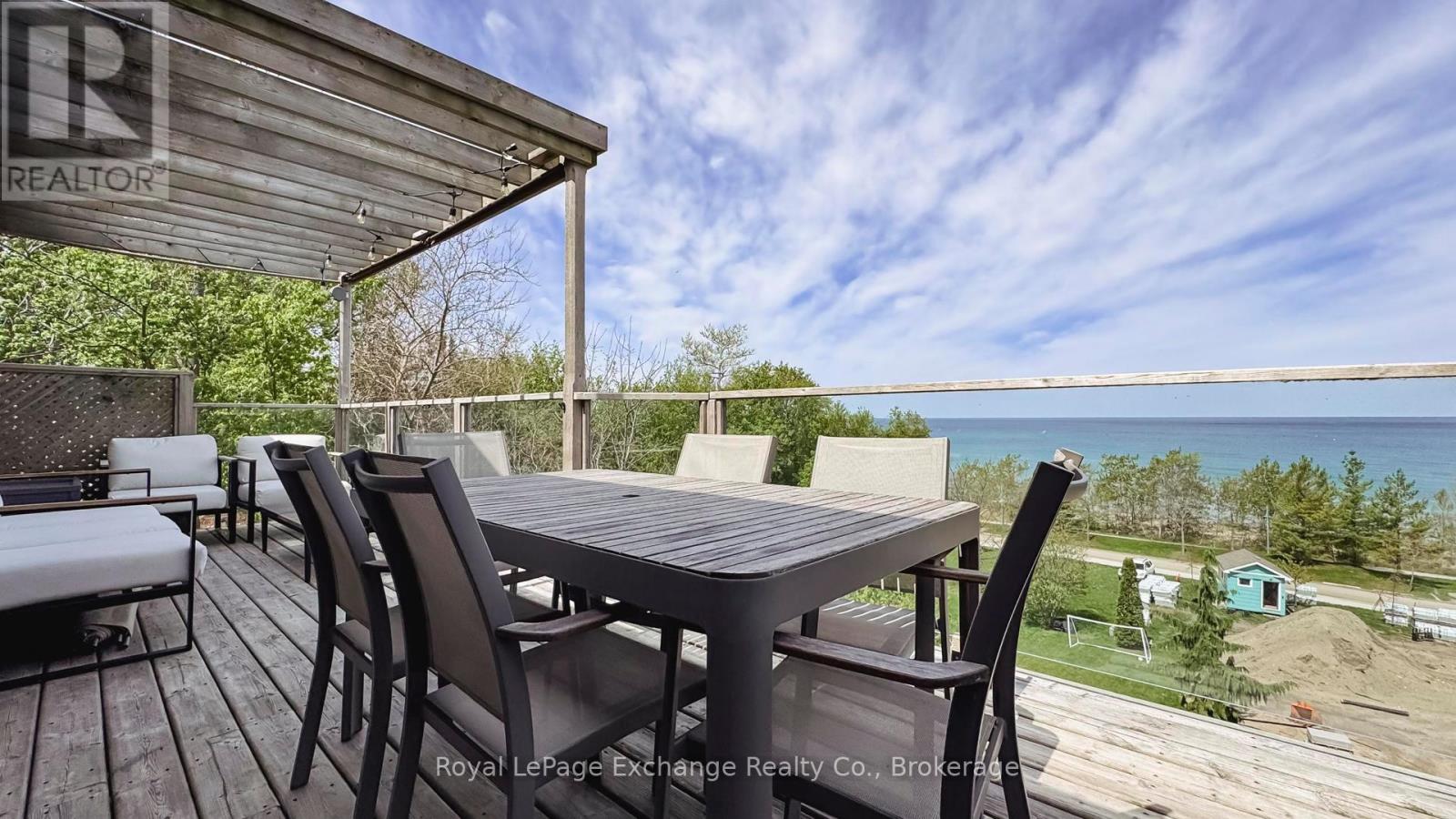 554 Huron Terrace, Kincardine, Ontario  N2Z 2H5 - Photo 45 - X12161290