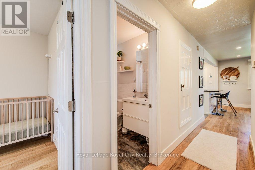 106 Mercer Street, Guelph, Ontario  N1H 2E8 - Photo 19 - X12161299