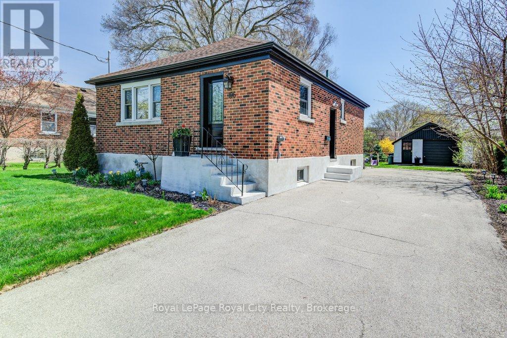 106 Mercer Street, Guelph, Ontario  N1H 2E8 - Photo 2 - X12161299