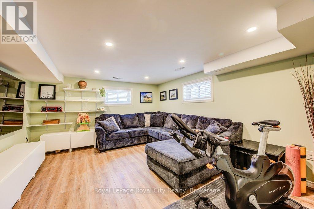 106 Mercer Street, Guelph, Ontario  N1H 2E8 - Photo 20 - X12161299