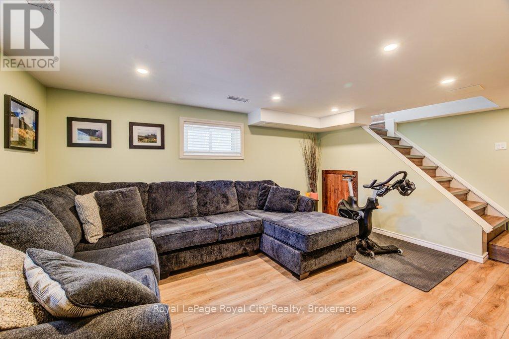 106 Mercer Street, Guelph, Ontario  N1H 2E8 - Photo 21 - X12161299