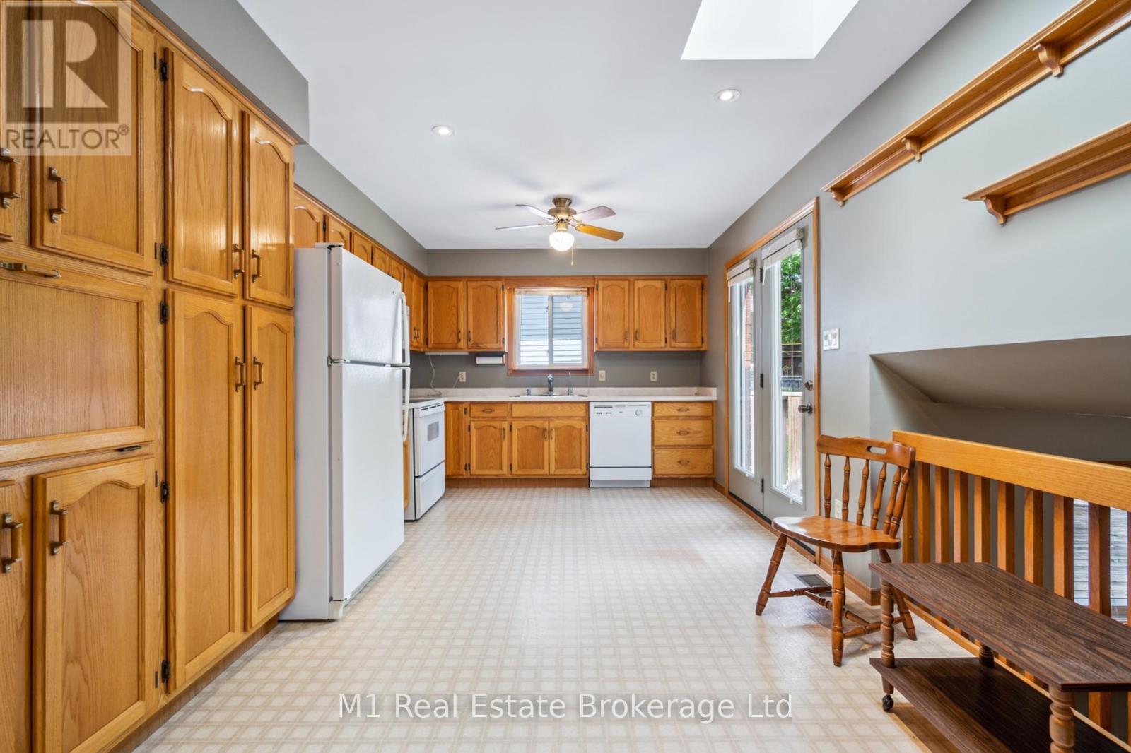 82 Crane Drive, Woolwich, Ontario  N3B 3J6 - Photo 13 - X12161310