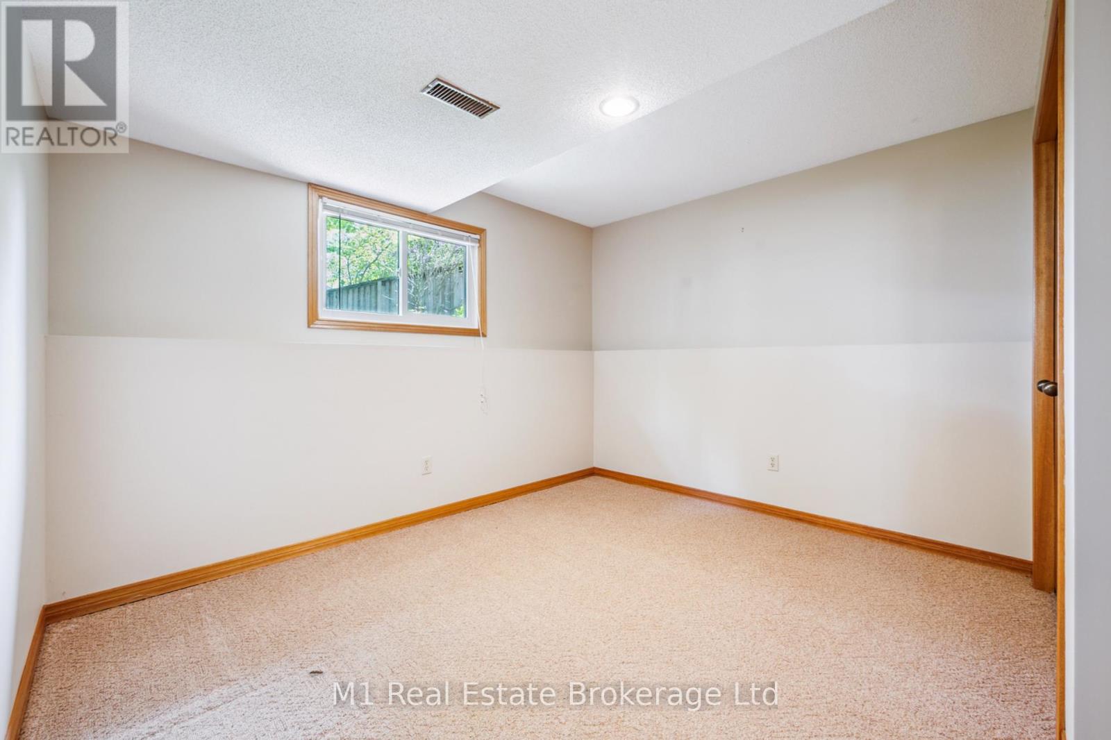 82 Crane Drive, Woolwich, Ontario  N3B 3J6 - Photo 22 - X12161310