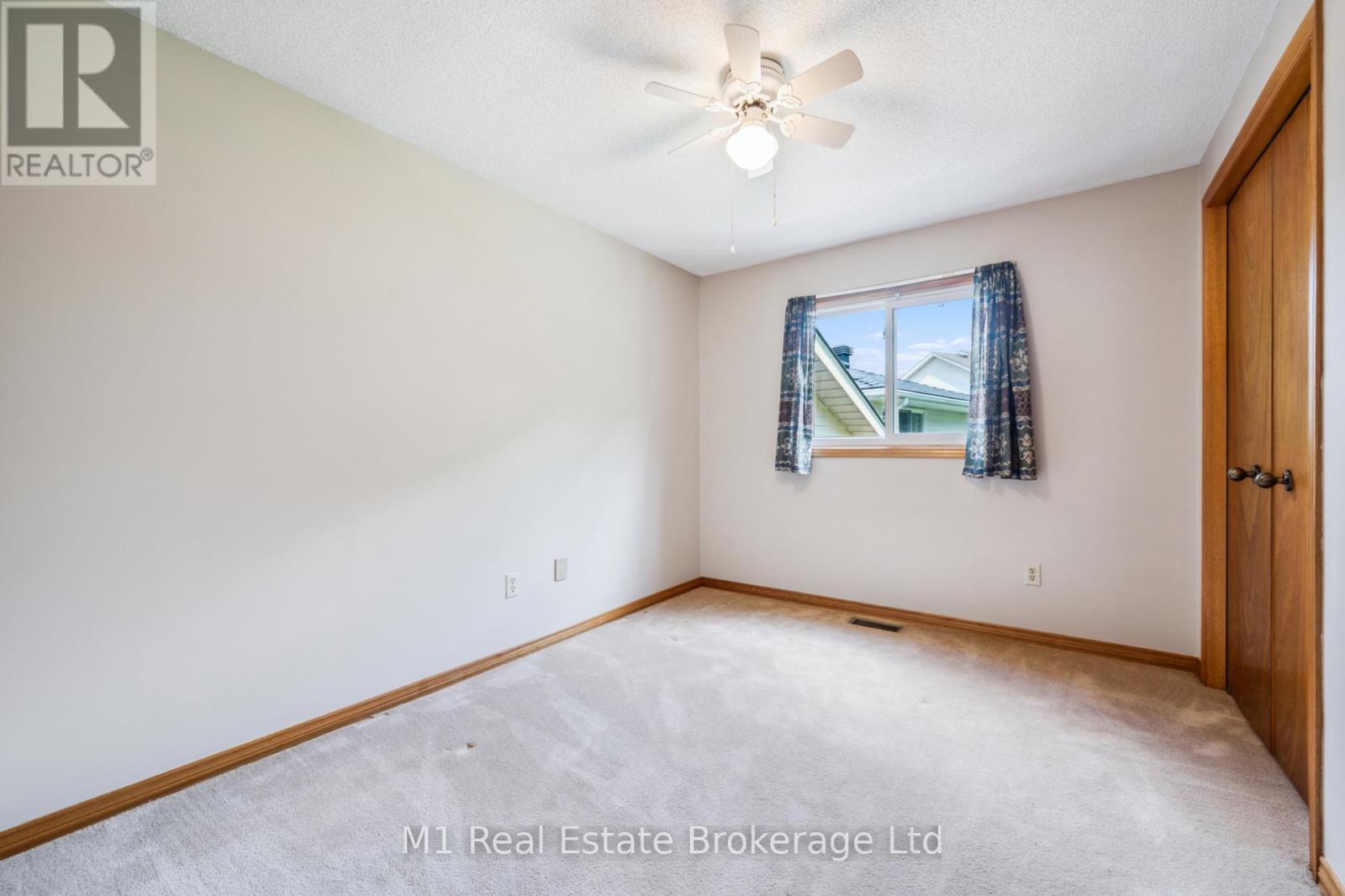 82 Crane Drive, Woolwich, Ontario  N3B 3J6 - Photo 29 - X12161310