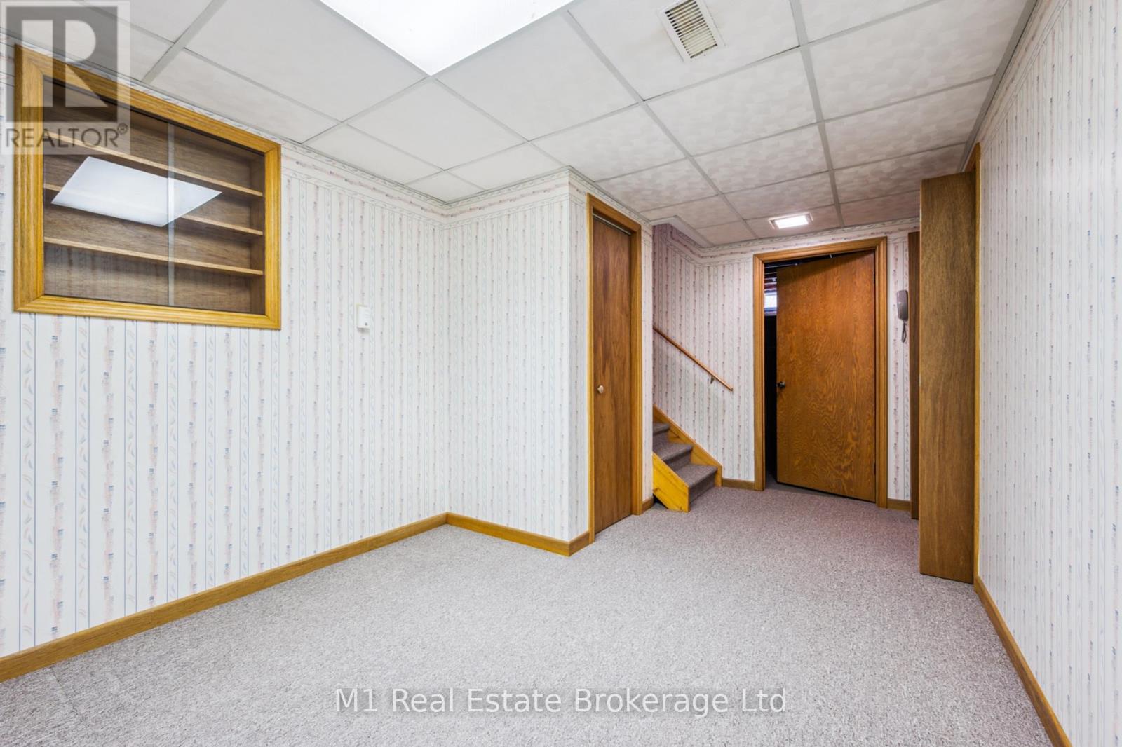 82 Crane Drive, Woolwich, Ontario  N3B 3J6 - Photo 35 - X12161310