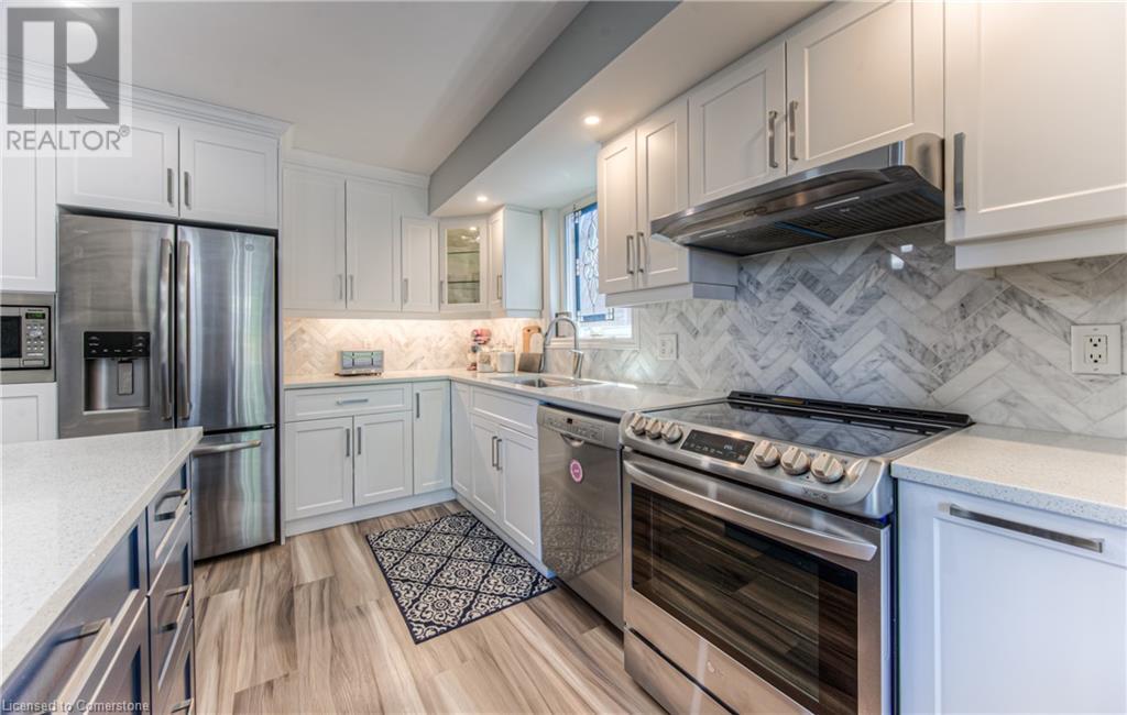 389 Westmeadow Drive, Kitchener, Ontario  N2N 3K8 - Photo 18 - 40730737