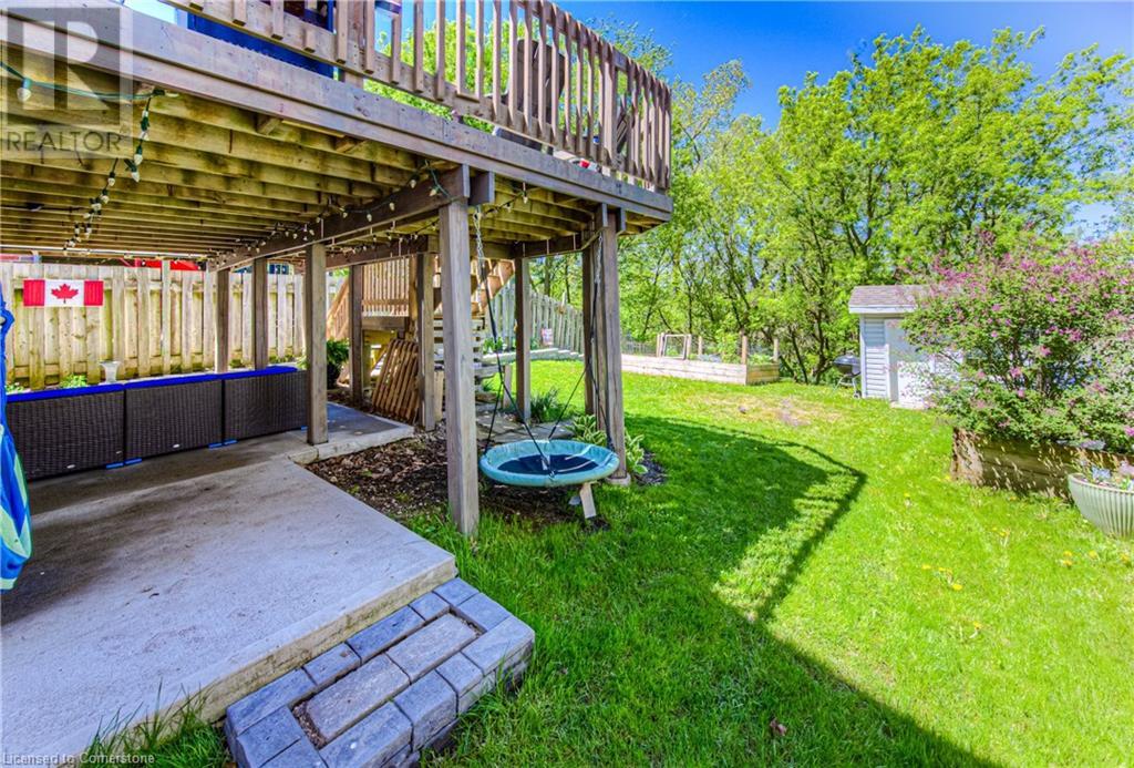 389 Westmeadow Drive, Kitchener, Ontario  N2N 3K8 - Photo 37 - 40730737