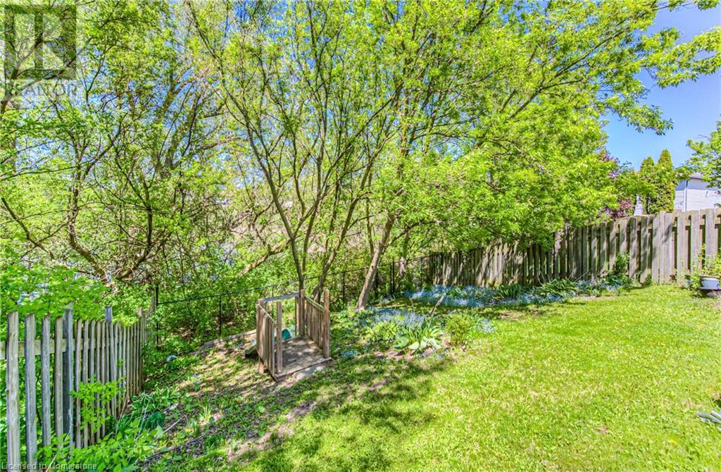 389 Westmeadow Drive, Kitchener, Ontario  N2N 3K8 - Photo 42 - 40730737