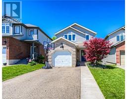 389 WESTMEADOW Drive, Kitchener, Ontario