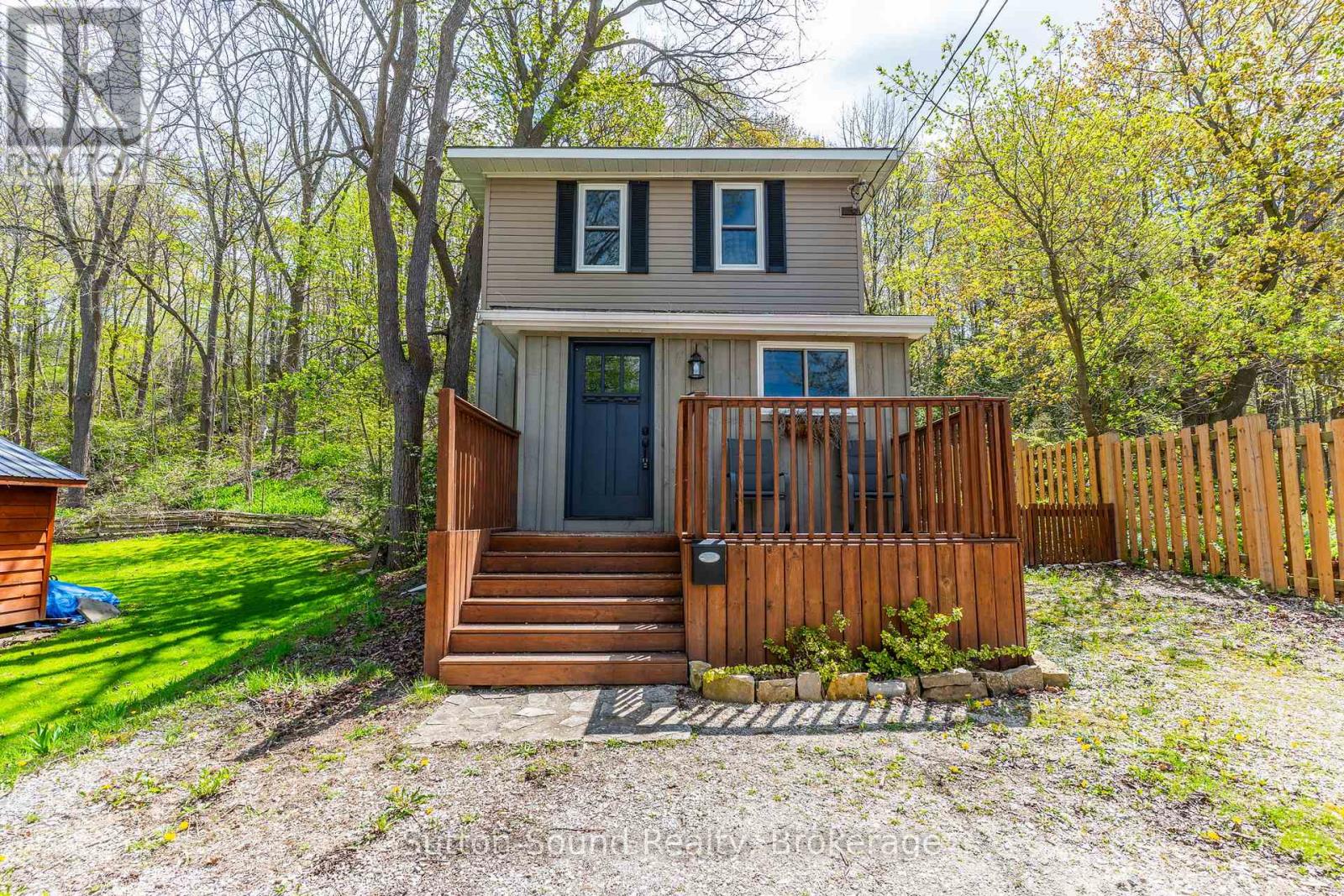 1229 4TH AVENUE E, Owen Sound, Ontario