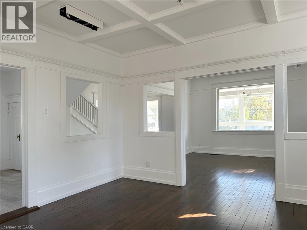 215 Main Street, Port Dover, Ontario  N0A 1N0 - Photo 12 - 40726254