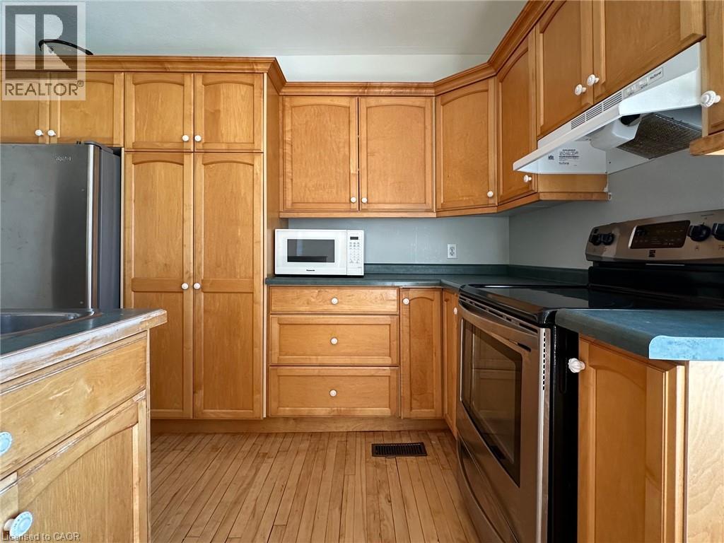 215 Main Street, Port Dover, Ontario  N0A 1N0 - Photo 19 - 40726254