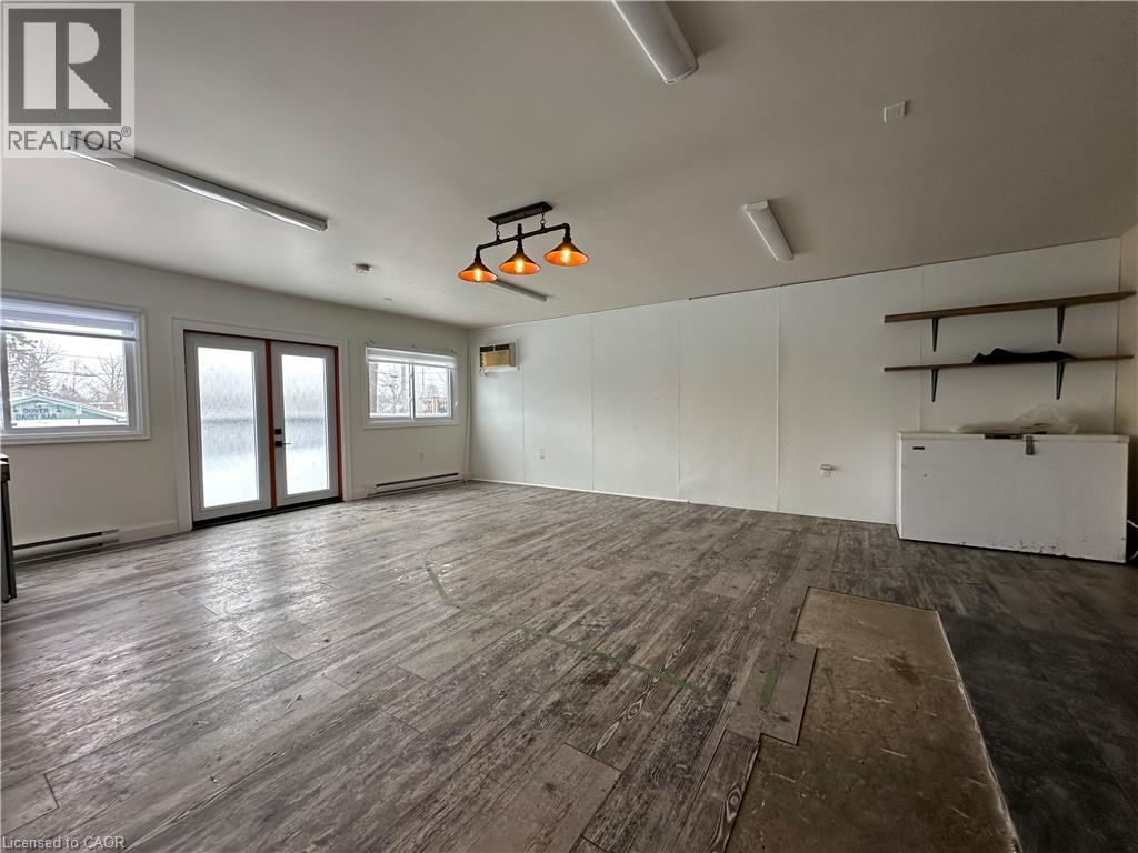 215 Main Street, Port Dover, Ontario  N0A 1N0 - Photo 38 - 40726254