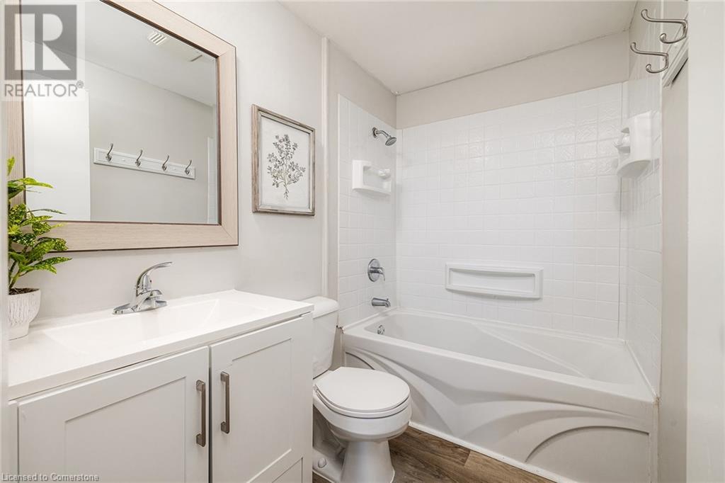 25 Thaler Avenue Unit# 12, Kitchener, Ontario  N2A 1R3 - Photo 14 - 40730616