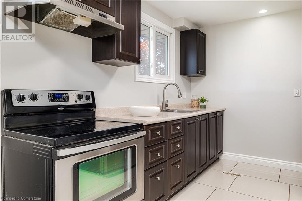 25 Thaler Avenue Unit# 12, Kitchener, Ontario  N2A 1R3 - Photo 8 - 40730616
