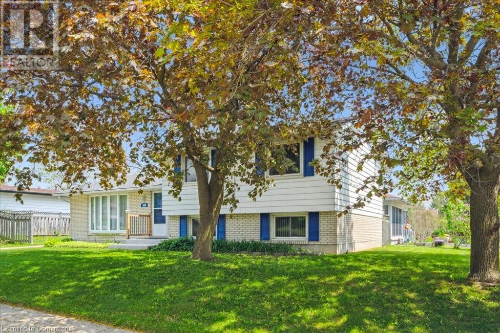 148 Pepperwood Crescent, Kitchener, Ontario  N2A 2R3 - Photo 3 - 40728818