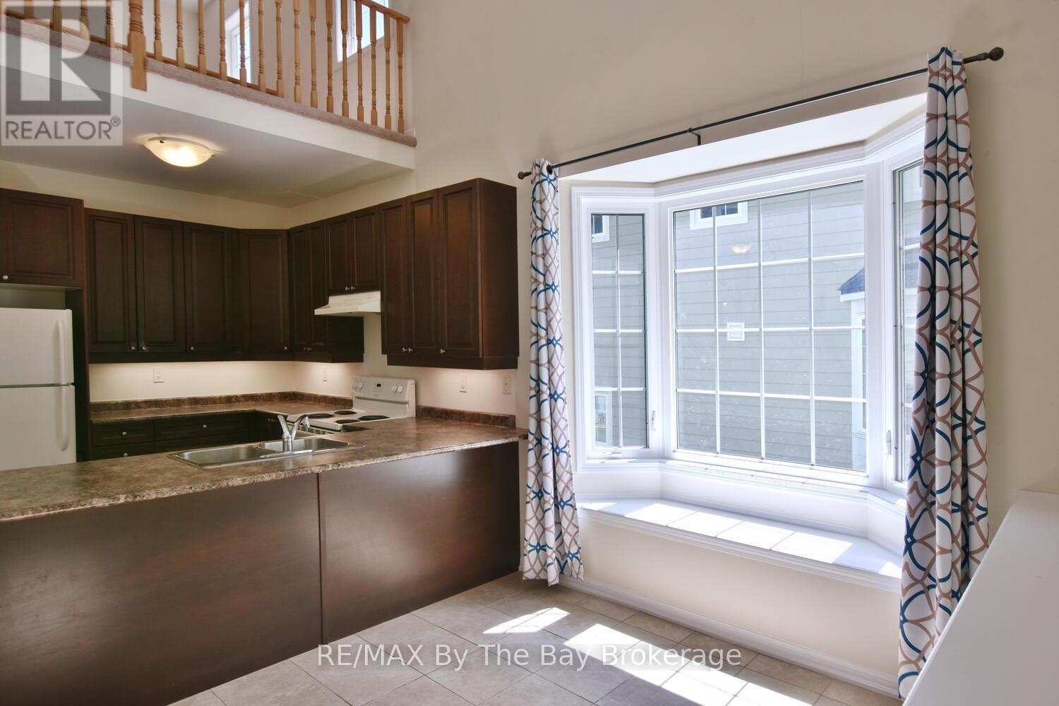 13 Berkshire Avenue, Wasaga Beach, Ontario  L9Z 0G3 - Photo 20 - S12161372