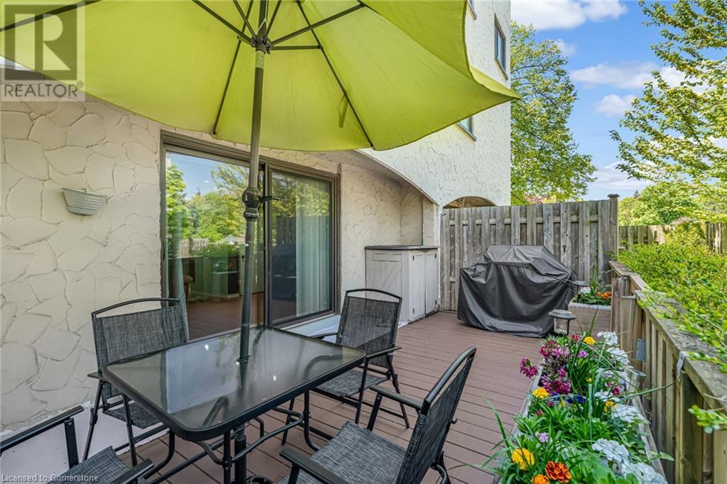 1050 Falgarwood Drive Unit# 121, Oakville, Ontario  L6H 2P3 - Photo 14 - 40730668