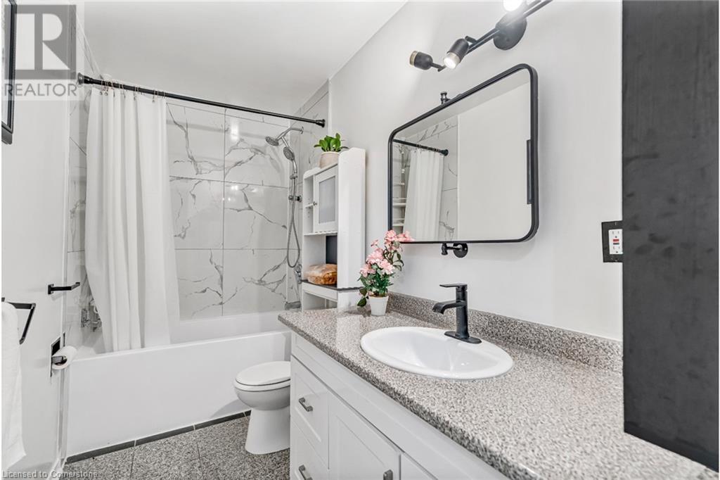 1050 Falgarwood Drive Unit# 121, Oakville, Ontario  L6H 2P3 - Photo 19 - 40730668