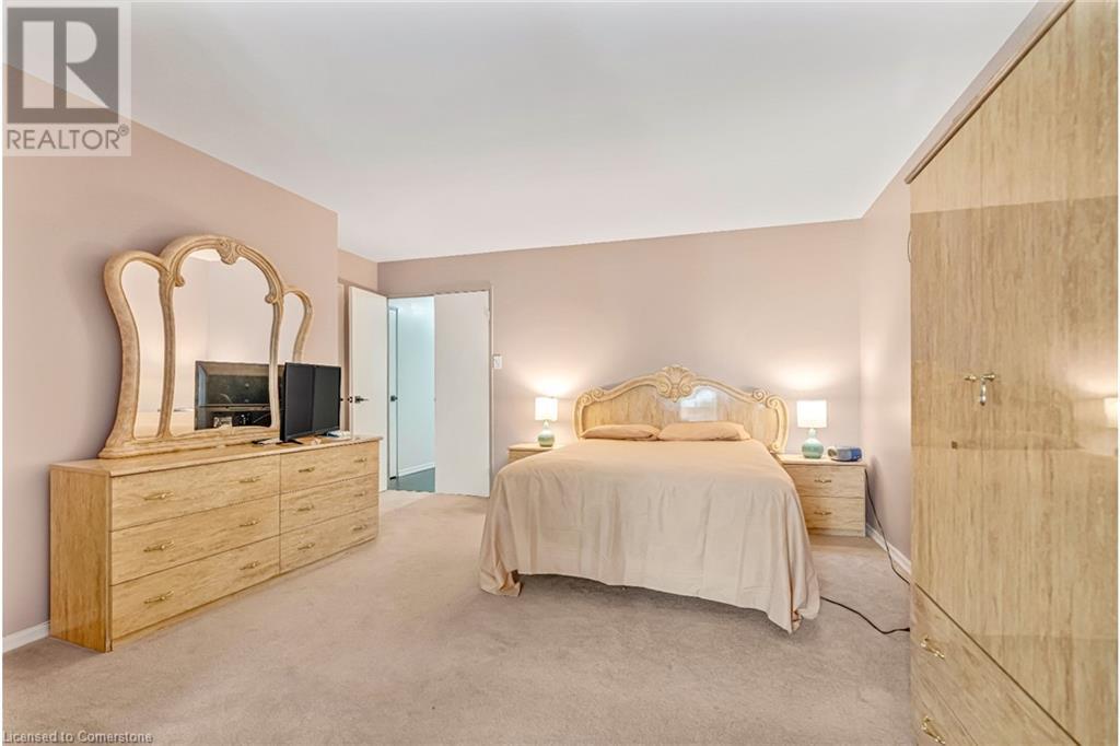 1050 Falgarwood Drive Unit# 121, Oakville, Ontario  L6H 2P3 - Photo 23 - 40730668