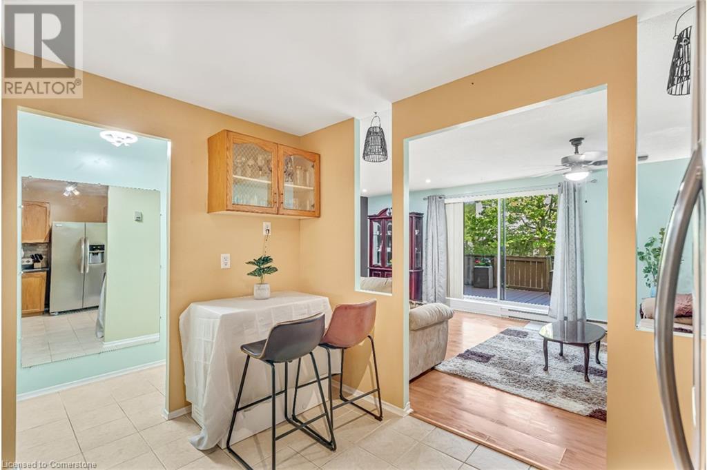 1050 Falgarwood Drive Unit# 121, Oakville, Ontario  L6H 2P3 - Photo 6 - 40730668