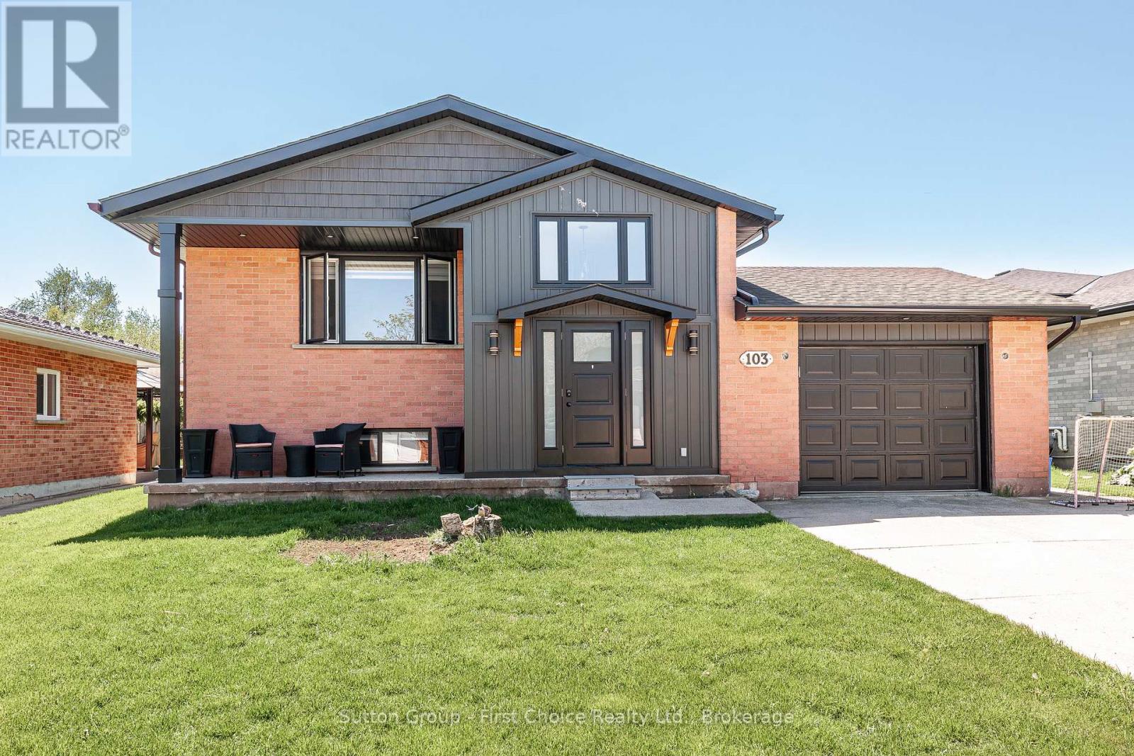 103 Mcgregor Street, Stratford, Ontario  N4Z 1G6 - Photo 1 - X12161608
