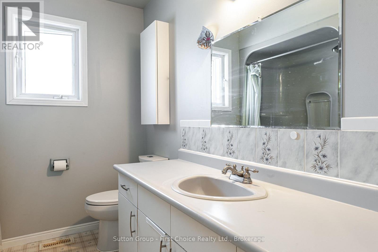 103 Mcgregor Street, Stratford, Ontario  N4Z 1G6 - Photo 22 - X12161608