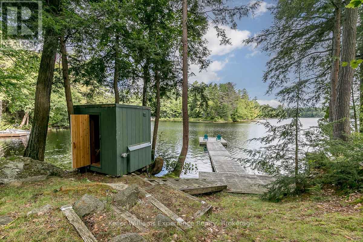 1123 Stone Gate Lane, Bracebridge, Ontario  P1L 1X1 - Photo 19 - X12161770