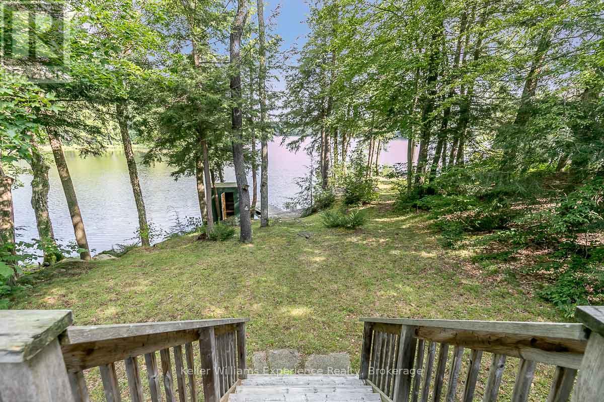 1123 Stone Gate Lane, Bracebridge, Ontario  P1L 1X1 - Photo 24 - X12161770