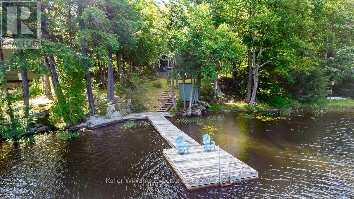 1123 Stone Gate Lane, Bracebridge, Ontario  P1L 1X1 - Photo 4 - X12161770